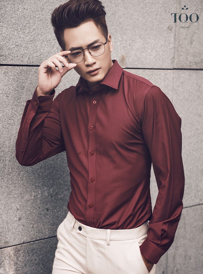T-shirt man